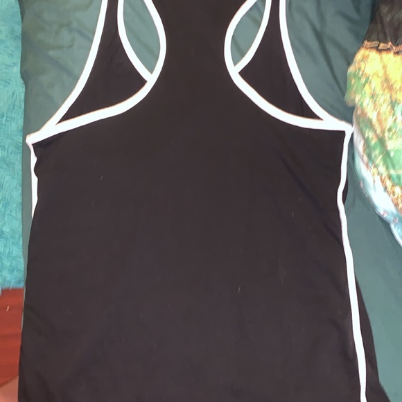 Hello Kitty by Sanrio tank top large - Picture 4 of 7